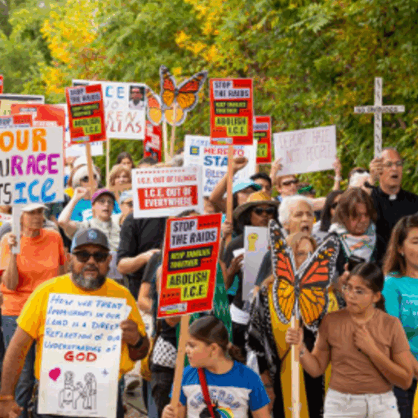 Opinion: Federal tactics in Chicago ignite fears over First Amendment, due process rights
